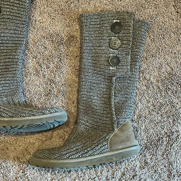 UGG Australia classic Cardi woven knit gray boots - Picture 6 of 10